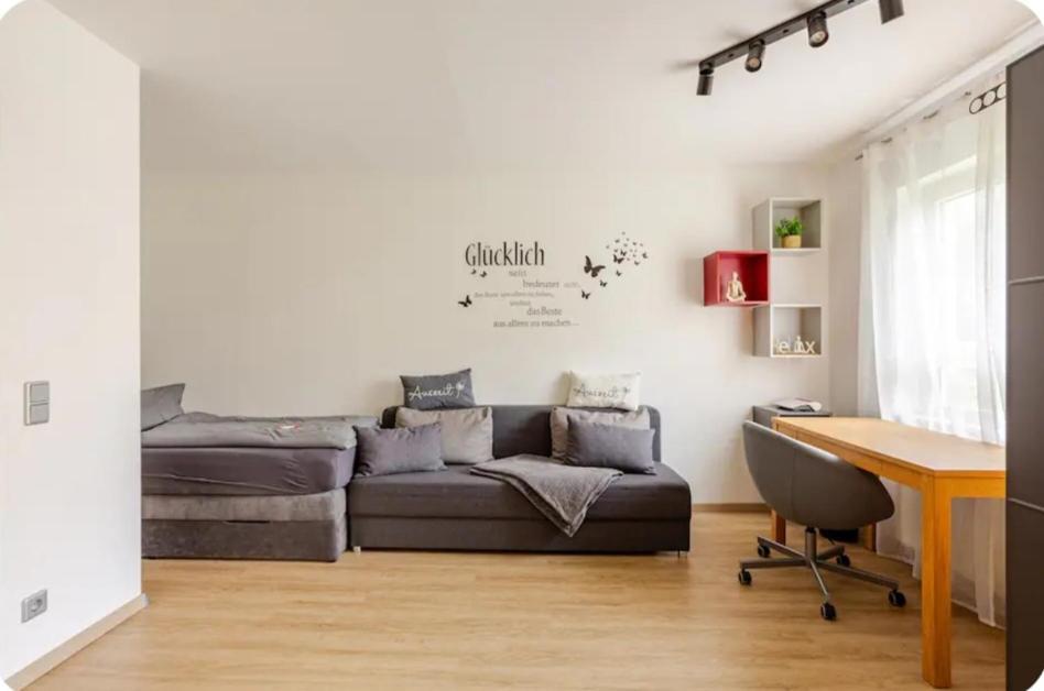 Moderne Einraumwohnung In Leipzig Mit Netflix Zugang エクステリア 写真